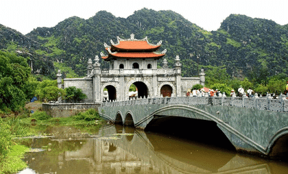 Exploring Hoa Lu Ancient Capital